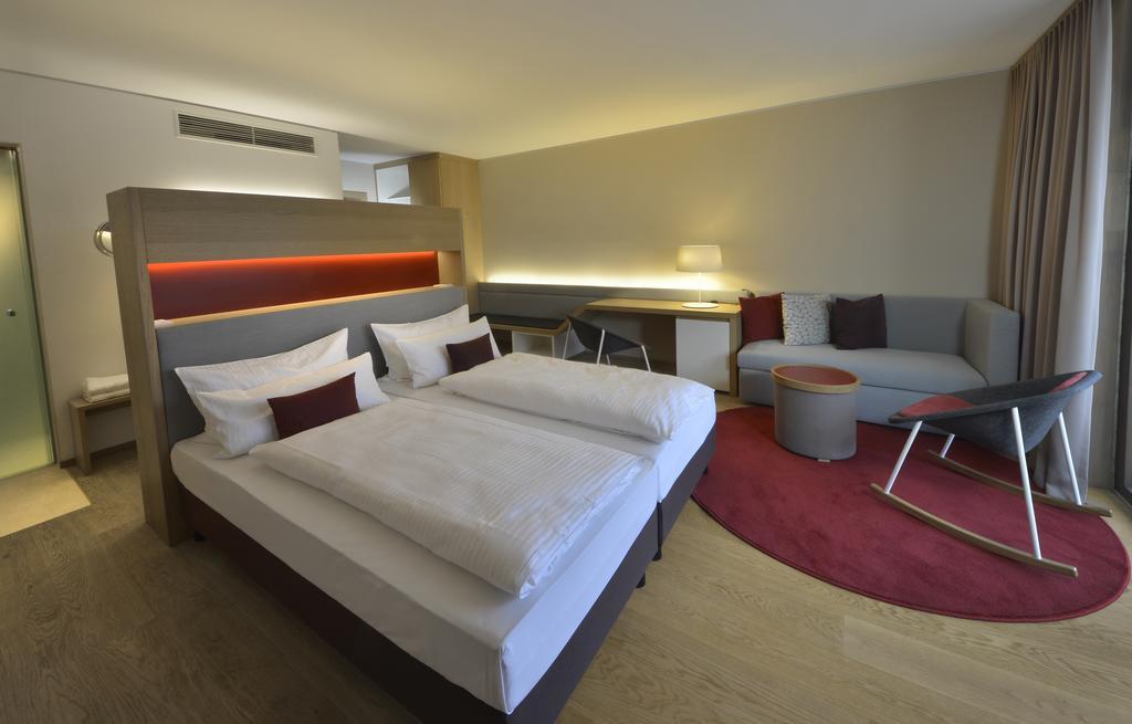 Hotel Bora Hotsparesort 라돌프젤암보덴시 객실 사진